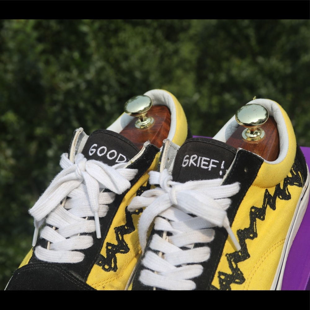 Vans Old Skool x Peanuts ‘Charlie Brown’ Sneakers Size 11.5 - Picture 3 of 12